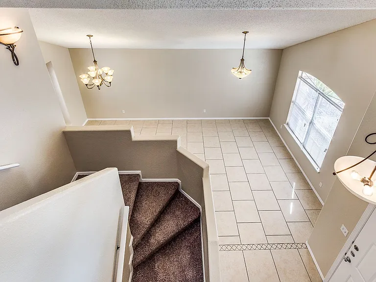 900 Tecate Pl — Photo 23