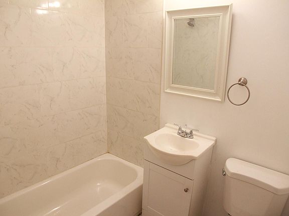 4th image of 948 N 66th St Floor 1
