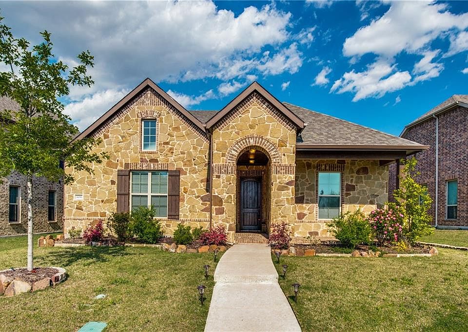 1st image of 14086 Susana Ln