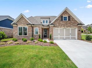 3935 Sugarloaf Dr, Cumming, GA 30028