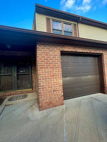 8 Howard Ct Photo 1