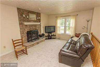 4th image of 10901 Peach Tree Dr