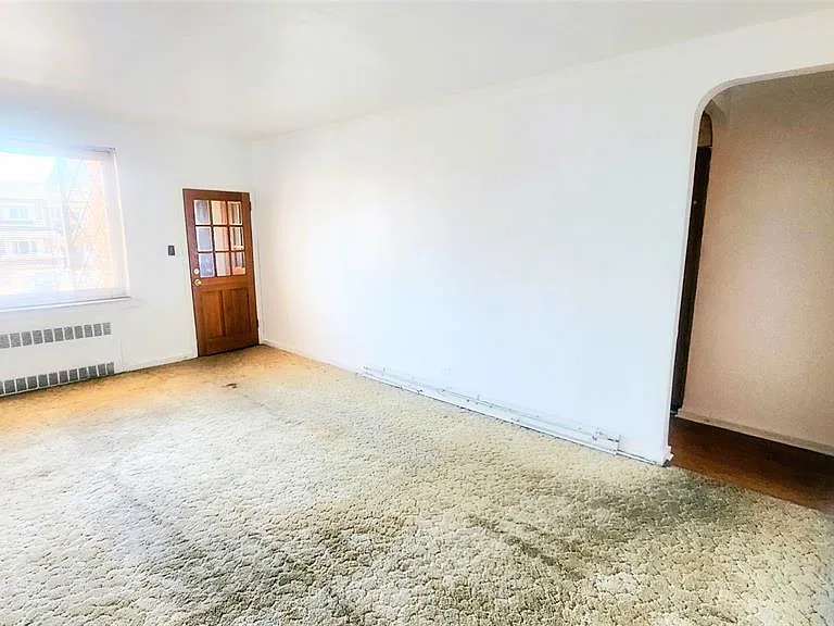 664 Remsen Ave — Photo 22