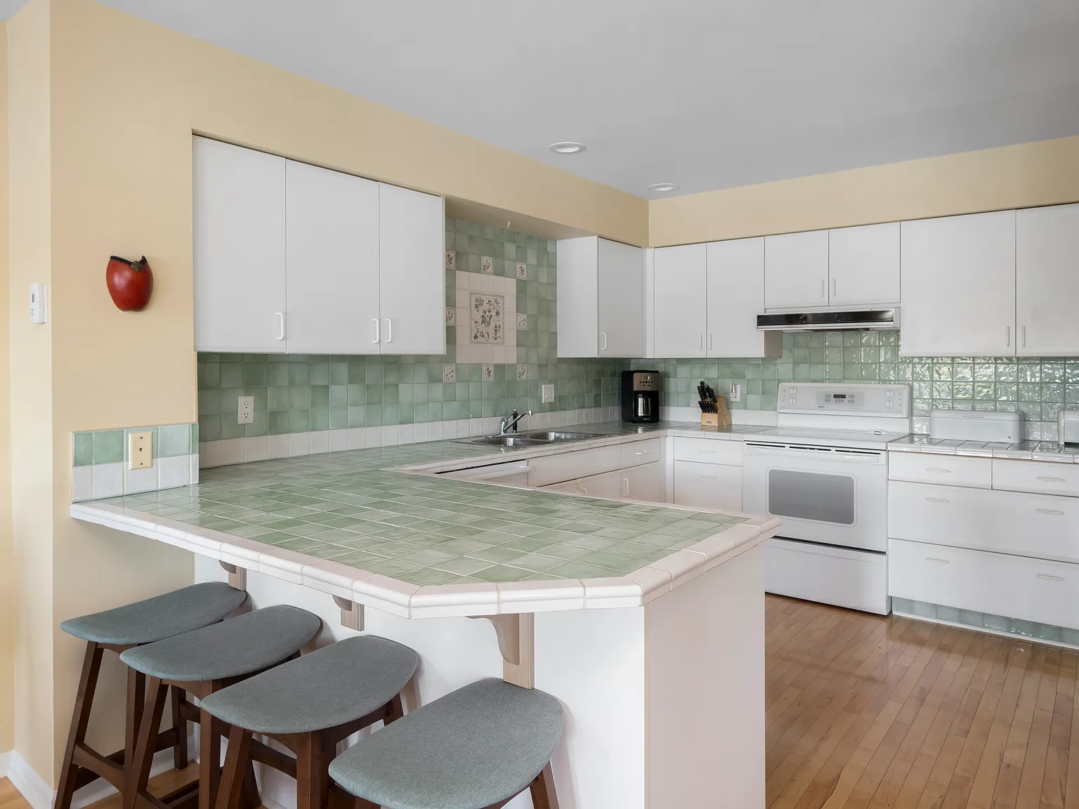 111 Fulford Ganges Rd — Photo 4