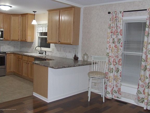 5th image of 416 W McClure St
