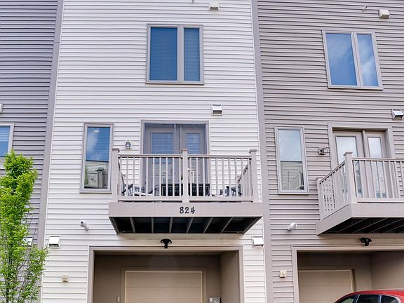 2nd image of 824 Thompson Ave