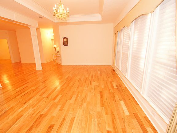 4th image of 4338 NW 10th Pl