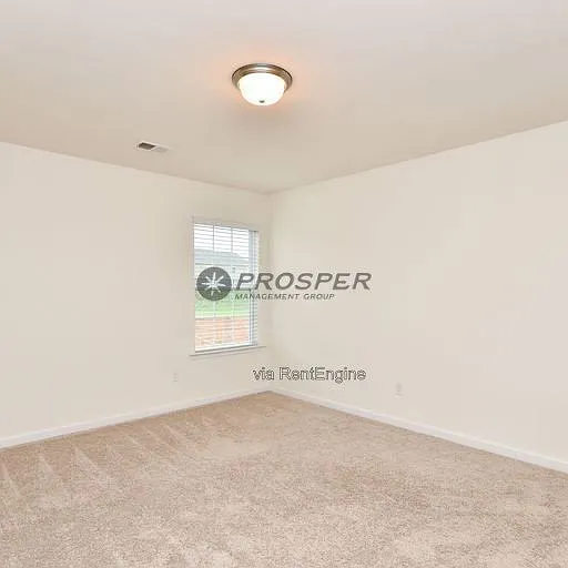 248 Elmhaven Dr — Photo 18