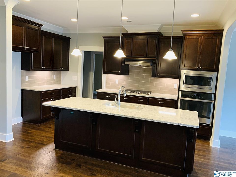 2nd image of 6333 Central Park Ln NW
