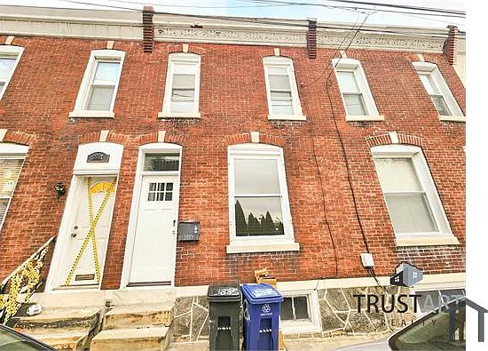 3885 Manor St — Photo 28
