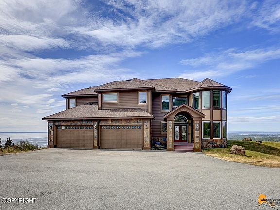 5th image of 16905 Olena Pointe Cir