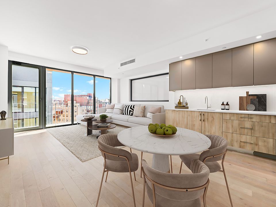 1st image of 265 Lorimer St #647