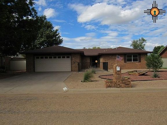 3rd image of 3708 Nancy Lopez Dr