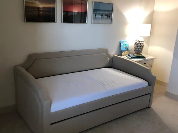 1090 Pinellas Bayway #B6, Tierra Verde, FL 33715