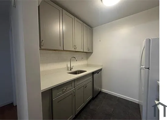 1130 Stadium Ave #6F — Photo 8