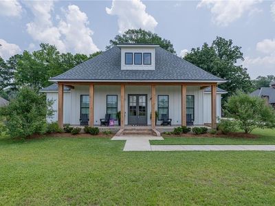 408 Fairway Ct, Woodworth, LA, 71485