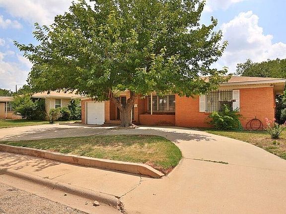 3rd image of 1467 Glenhaven Dr