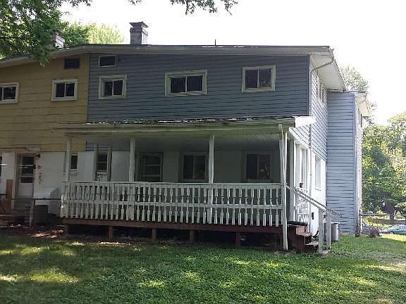 3rd image of 4215 Allison Cir