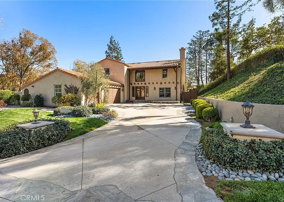 24920 Paseo Del Rancho