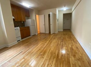 143-16 Barclay Ave #5H, Flushing, NY 11355