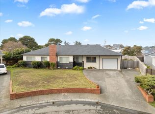 1120 Doran Ct, Crescent City, CA 95531