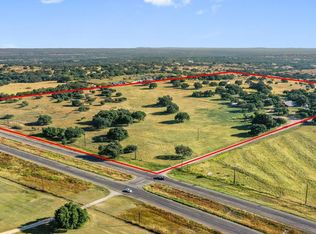 203 Stanton Rd, Blanco, TX 78636