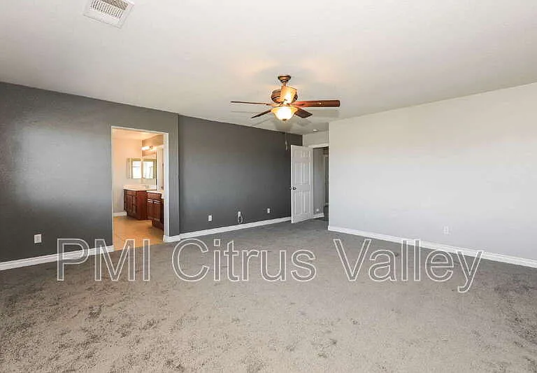 28560 Sunridge Ct — Photo 8