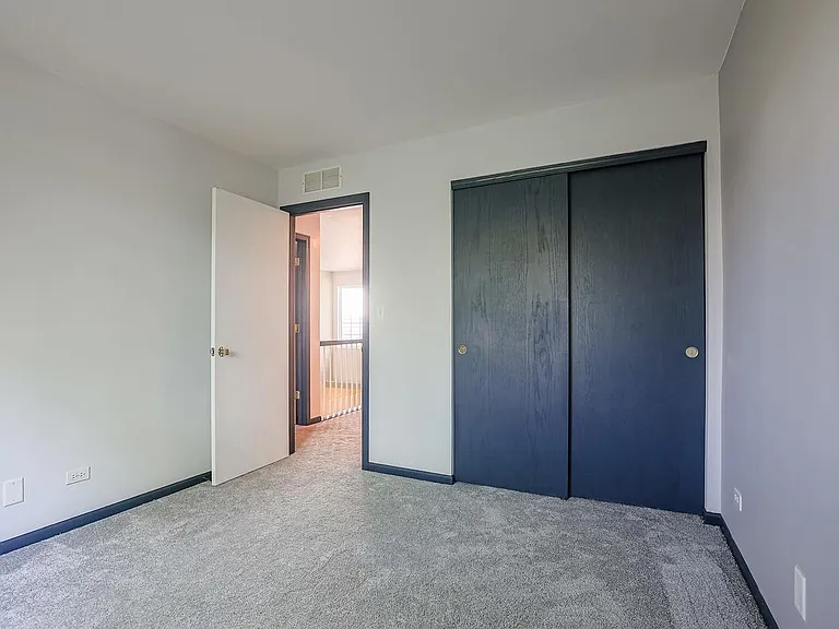 983 Parkhill Cir #983 — Photo 17