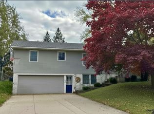 302 4th Ave NE, Byron, MN 55920