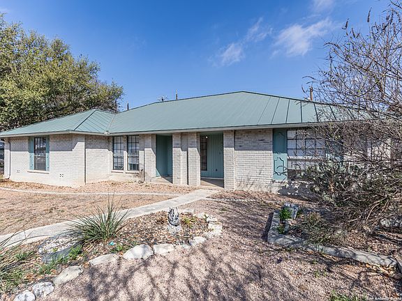 3rd image of 4303 Colonneh Trail
