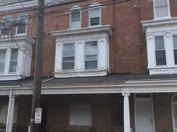 530 E King St APT 1, Lancaster, PA 17602