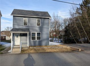 119 Brennan Ave, Loyalhanna, PA 15661