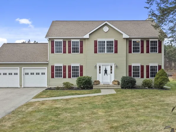 53 Dudley Oxford Rd, Dudley, MA 01571