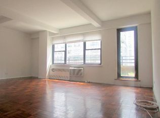 127 E 57th St, Brooklyn, NY 11203
