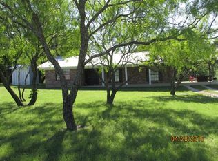 222 Friendly Acres Dr, Stephenville, TX 76401
