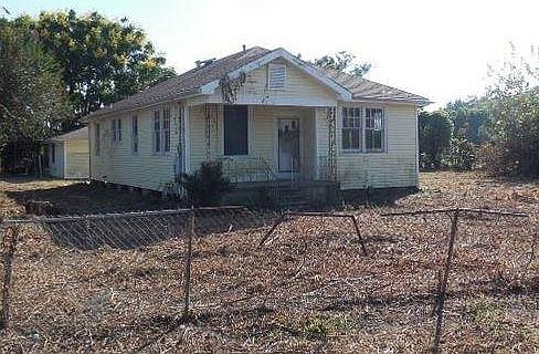 1st image of 7145 Patterson Dr