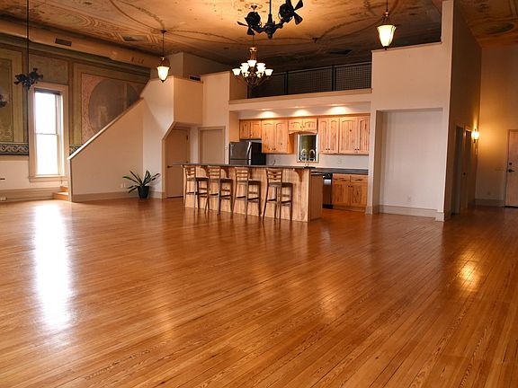 3rd image of 151 S Market St Ste 300
