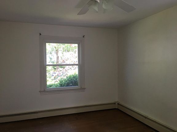 bedroom #1
