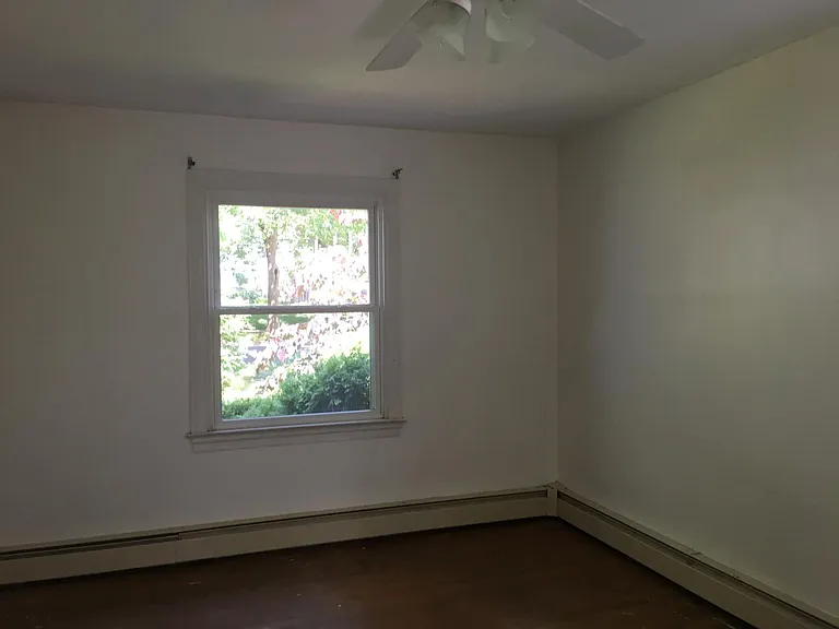bedroom #1
