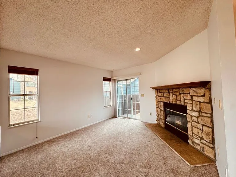 3807 Paseo Del Prado — Photo 6