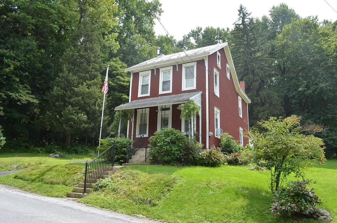 315 Reed St photo 1