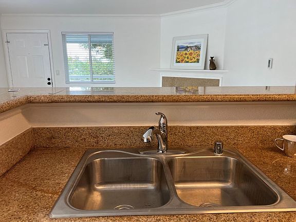 5th image of 41 Grandview St APT 1110