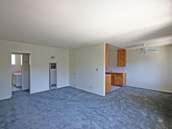 2nd image of 110 N Michigan Ave #19
