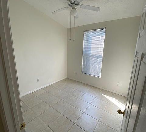 5th image of 6427 Osprey Lake Cir
