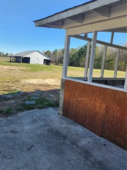 24816 Sawmill Rd — Photo 2