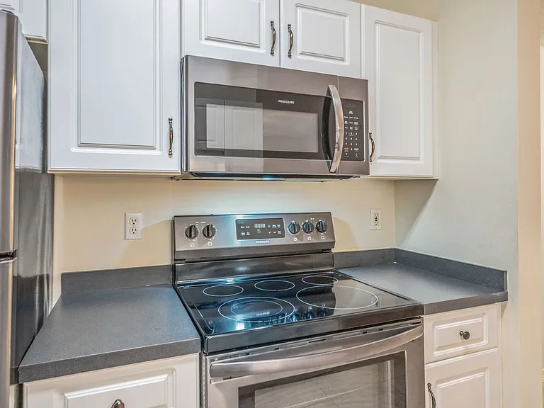 1501 Partin Dr #148 — Photo 11