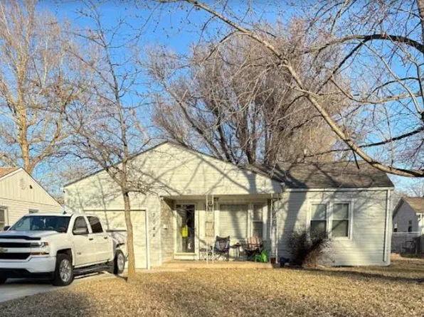 3044 S Fern Ave, Wichita, KS 67217
