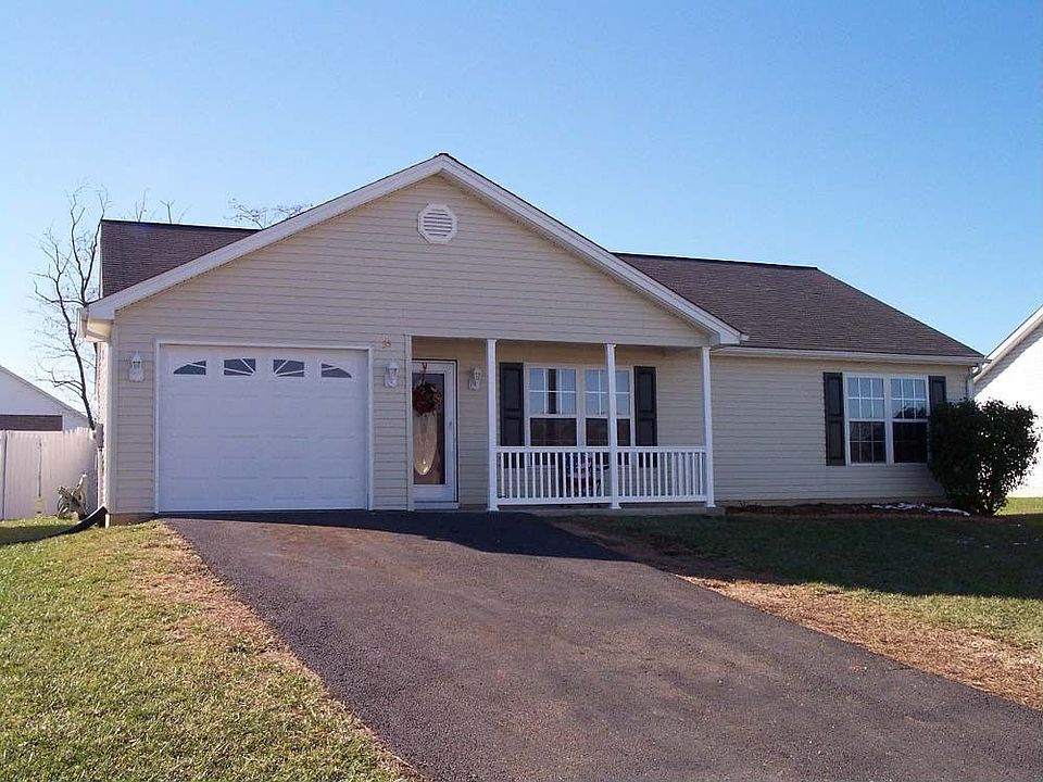 1st image of 35 Carrollton Ct