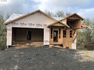 2600 NW Brockway Rd, Winston, OR 97496