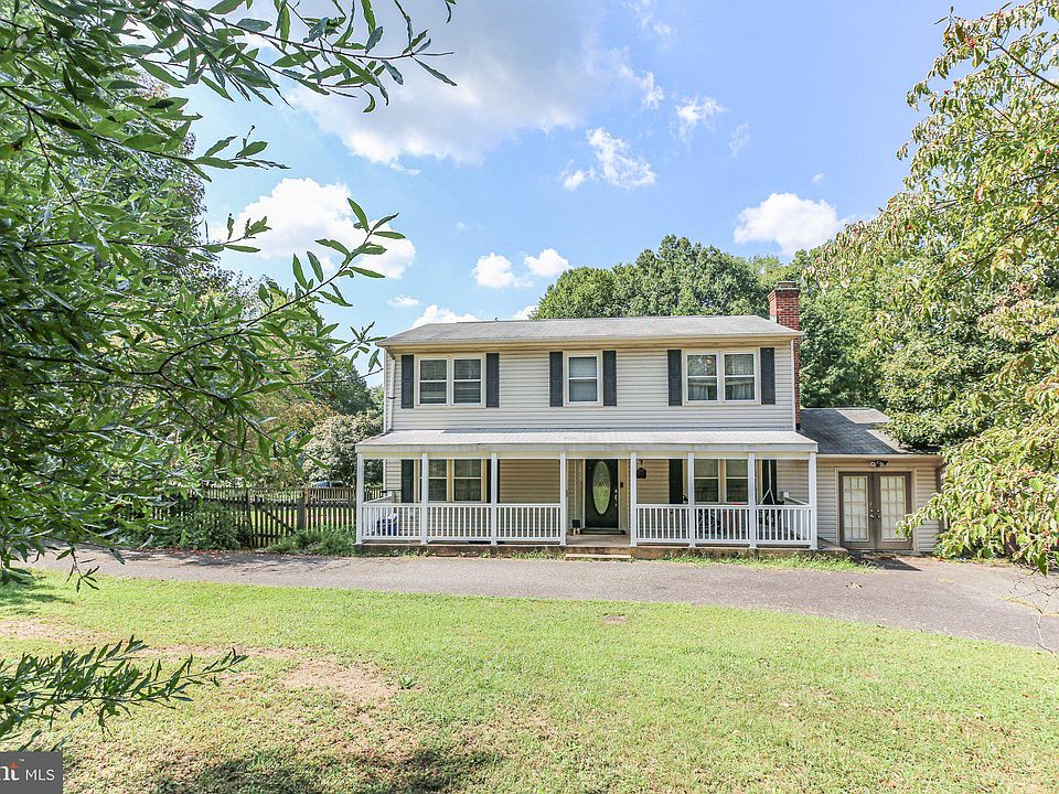1st image of 6009 Collier Dr